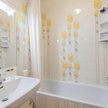 Apartamento Mina House - Fronte Mare Con Ampia Terrazza E Garage San Remo
