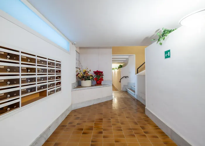 Mina House - Fronte Mare Con Ampia Terrazza E Garage Lägenhet *